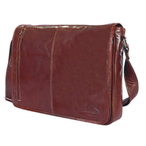 ATLANTA Messenger Bag Brandy – Detailansicht der Magnetklappe