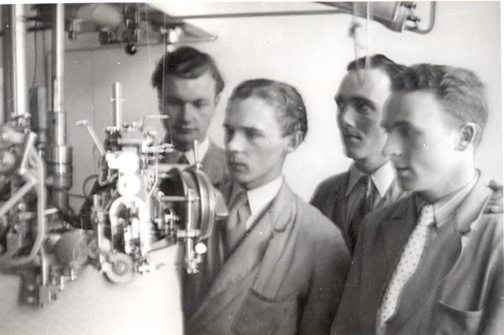 Odd (first from the right) and his fellow students in Sweden