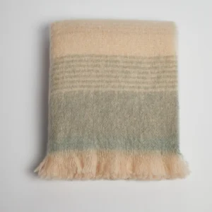 Hochwertige Mohairdecke Heather in sanften Pastell- und Naturtönen
