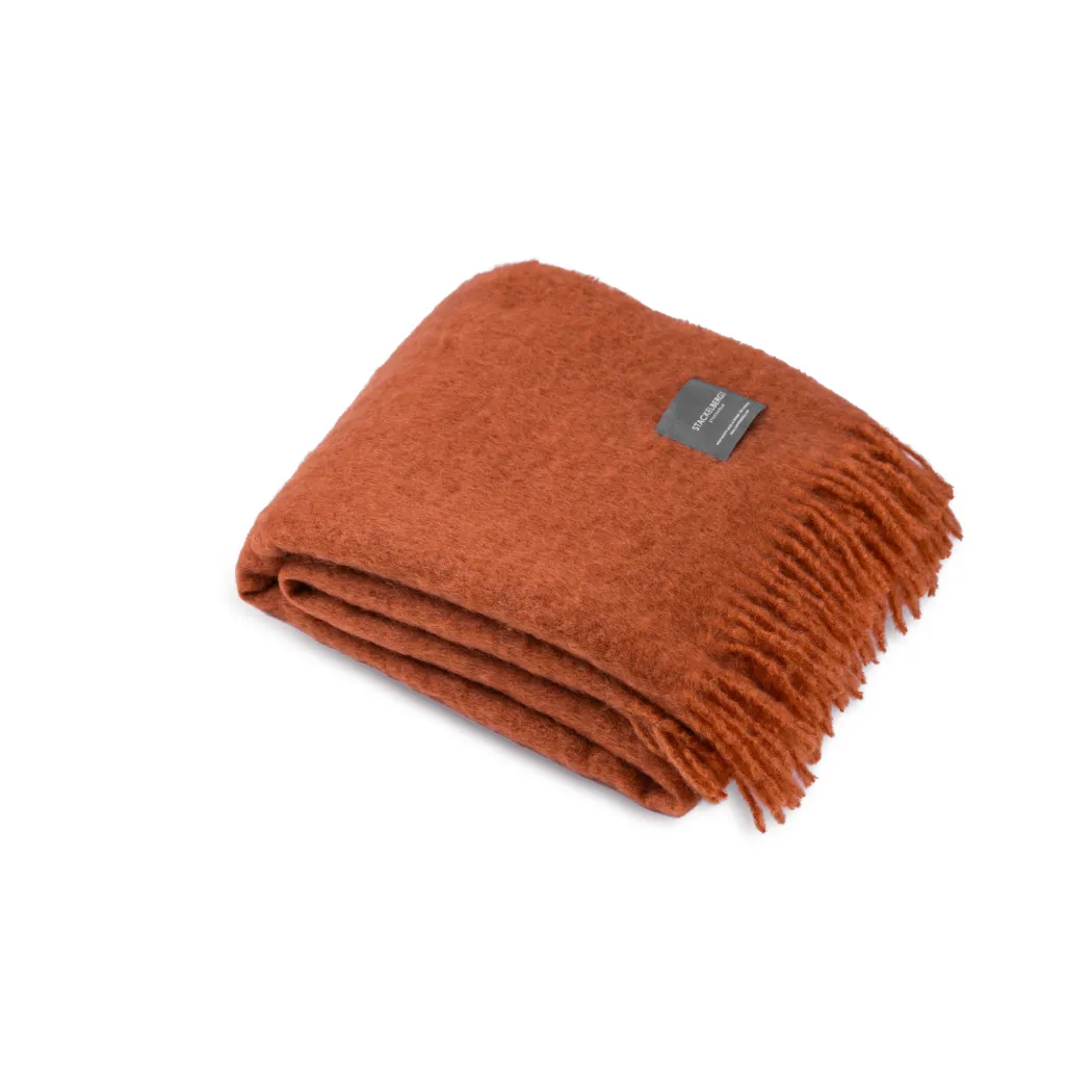 Stackelbergs Mohair Blanket Rusty & Terracotta Melange gefaltet