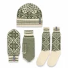 Norlender Selbu Beanie (Strickmütze), Fäustlinge und Wollsocken in Grün aus 100 % Wolle mit traditionellem norwegischem Selbu-Sternmuster.