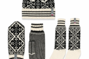 Norlender Selbu Beanie, Fäustlinge & Wollsocken – Schwarz